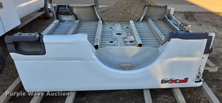 image for item ES2870 Ford pickup truck bed