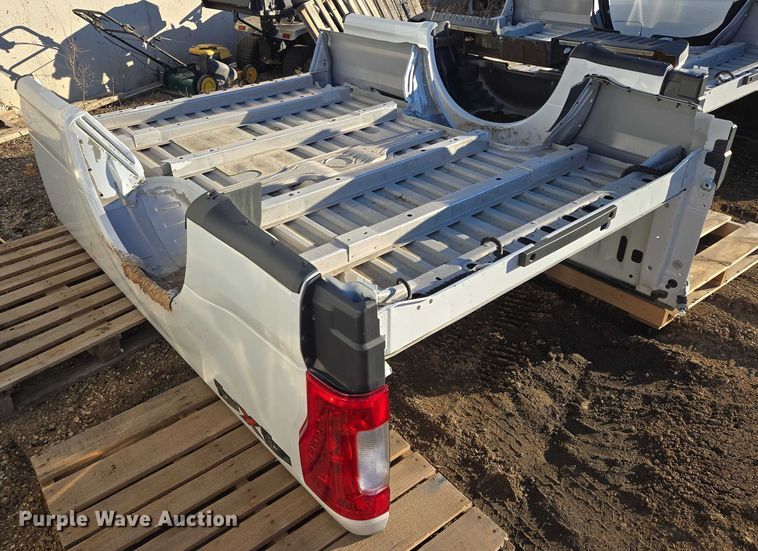 image for item ES2872 Ford pickup truck bed