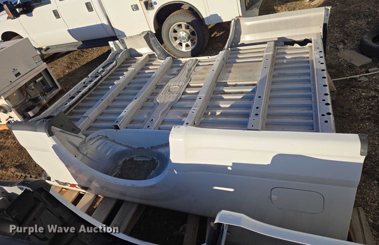 image for item ES2872 Ford pickup truck bed