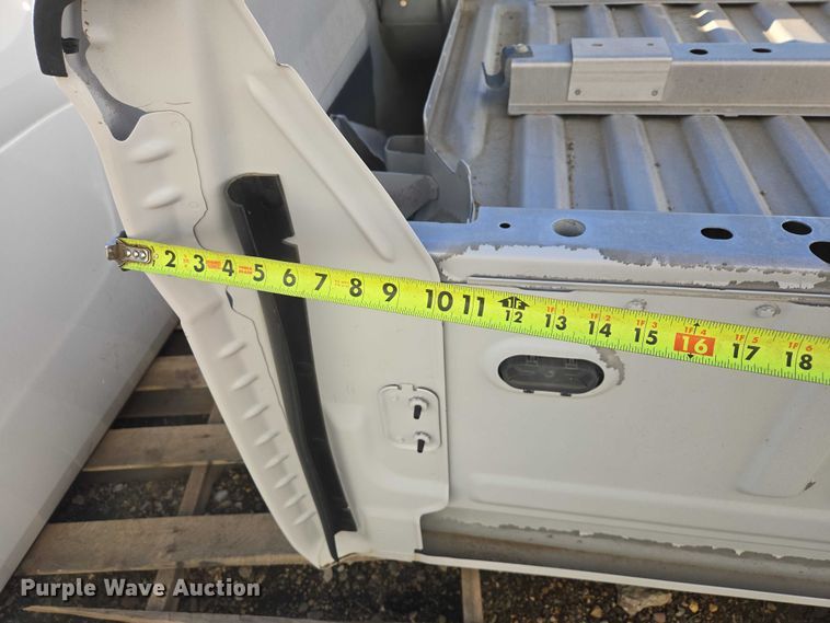 image for item ES2872 Ford pickup truck bed