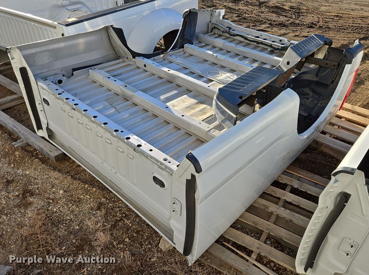 image for item ES2873 Ford pickup truck bed