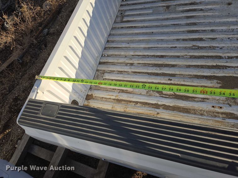 image for item ES2874 Ford pickup truck bed