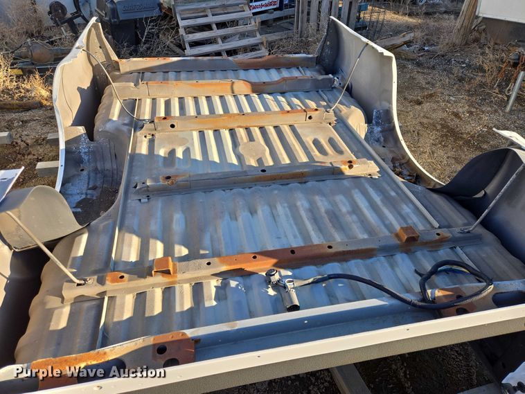 image for item ES2875 Ford pickup box