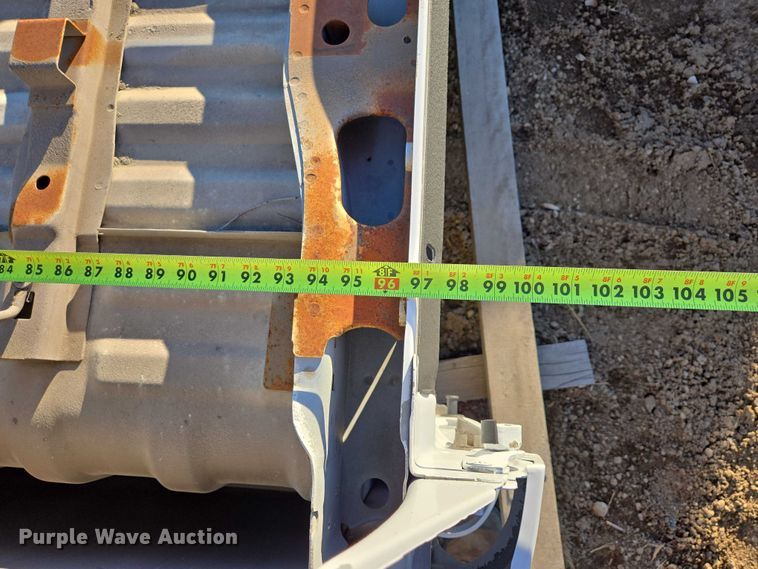 image for item ES2875 Ford pickup box