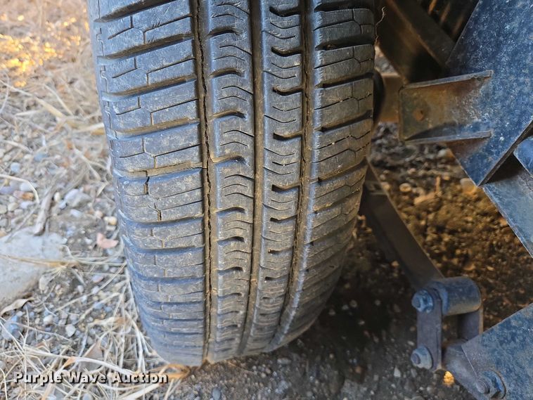 image for item ES2876 2000 Fleetwood Wilderness camper