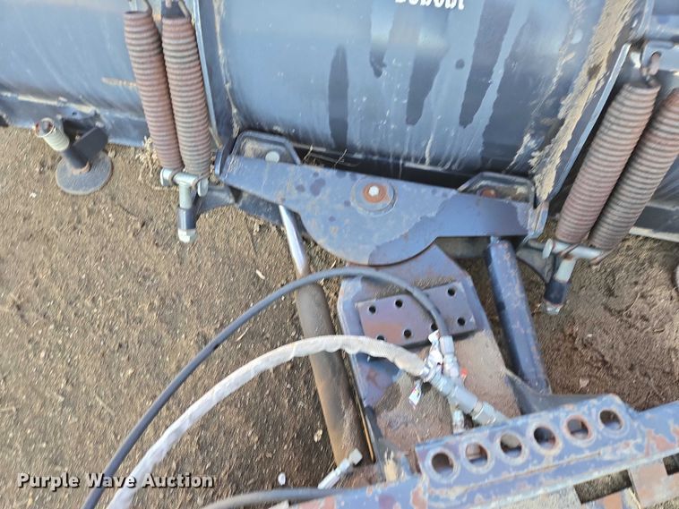 image for item ES2877 Bobcat 84 Snowblade skid steer snow plow