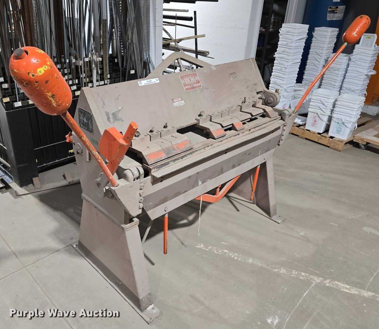 image for item ES2880 1983 Chicago BPO-414-6 brake machine