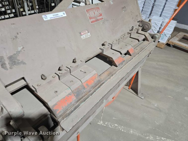 image for item ES2880 1983 Chicago BPO-414-6 brake machine