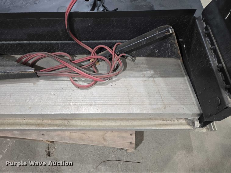 image for item ES2883 Tommy Gate PST60-1542S38EA06-18 end gate lift