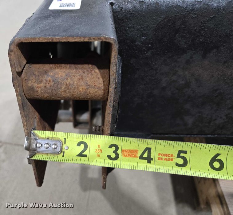 image for item ES2883 Tommy Gate PST60-1542S38EA06-18 end gate lift