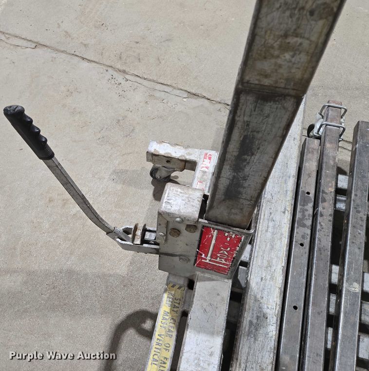 image for item ES2887 (2 panel )lifts