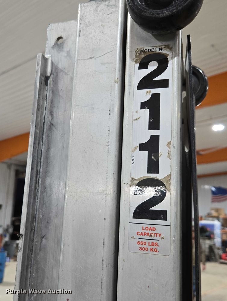 image for item ES2887 (2 panel )lifts