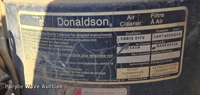 image for item ES2888 1981 Ford 900 digger derrick truck