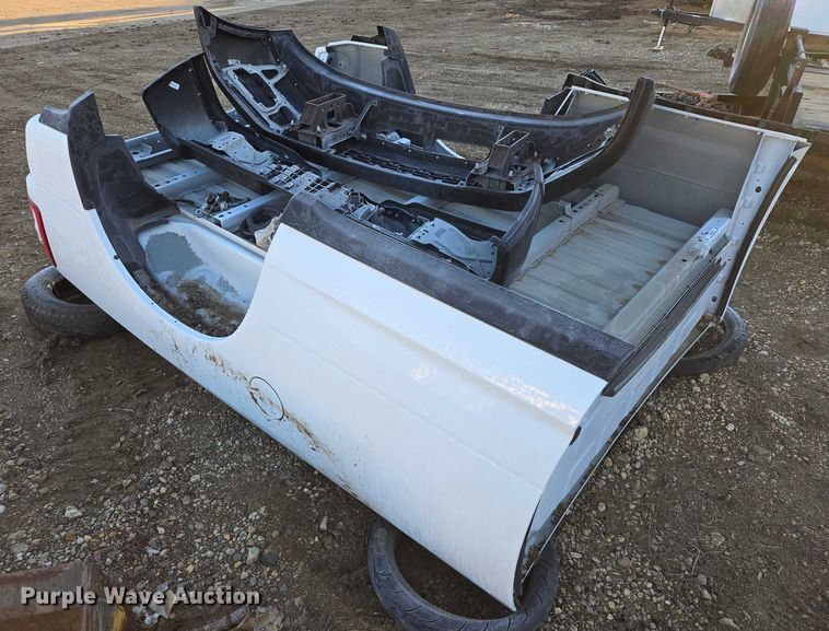 image for item ES2890 Dodge pickup bed