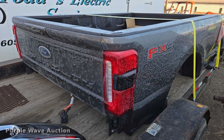 image for item ES2891 Ford pickup bed