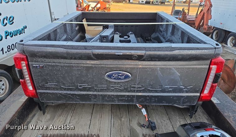 image for item ES2891 Ford pickup bed