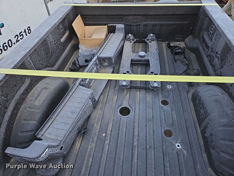 image for item ES2891 Ford pickup bed