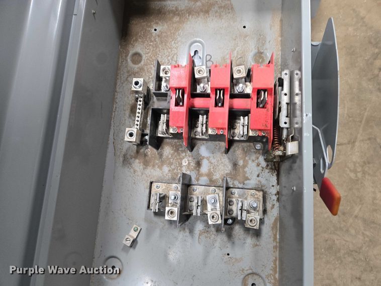 image for item ES2895 (15) electrical switches