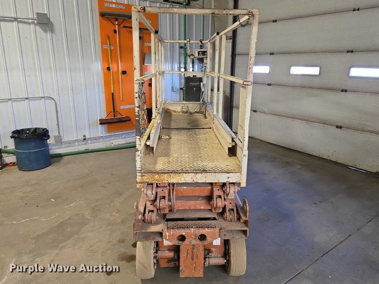 image for item ES2897 Snorkel SL-20 SL-20 scissor lift