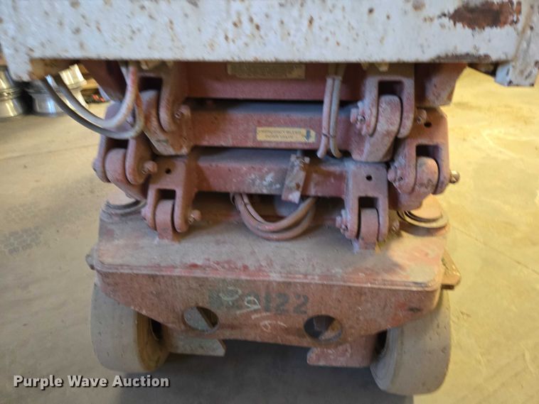 image for item ES2897 Snorkel SL-20 SL-20 scissor lift