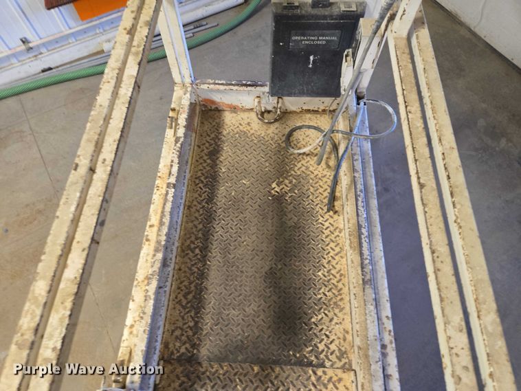 image for item ES2897 Snorkel SL-20 SL-20 scissor lift