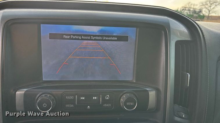 image for item ES5009 2015 Chevrolet Silverado 2500HD Crew Cab pickup truck