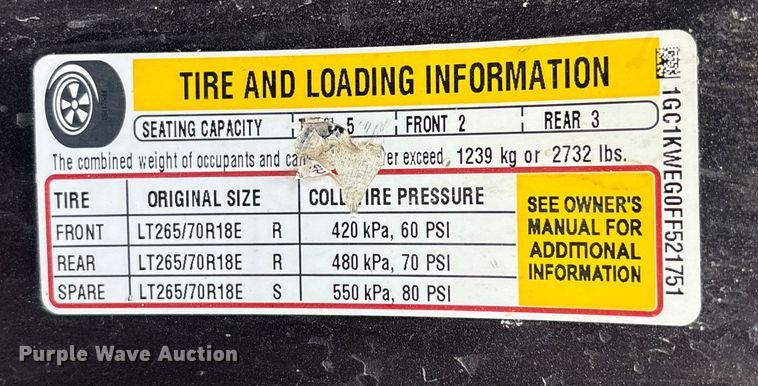 image for item ES5009 2015 Chevrolet Silverado 2500HD Crew Cab pickup truck