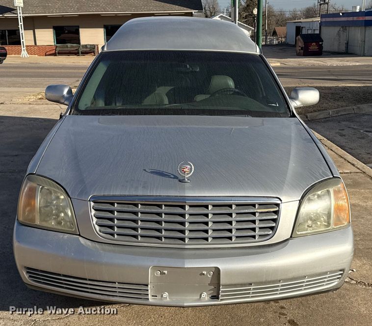 image for item ES5505 2001 Cadillac Eagle hearse
