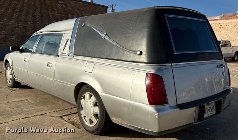 image for item ES5505 2001 Cadillac Eagle hearse
