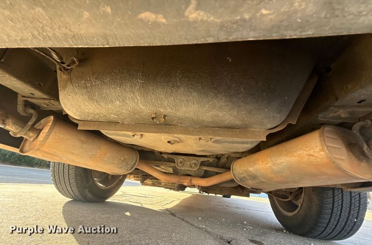 image for item ES5505 2001 Cadillac Eagle hearse