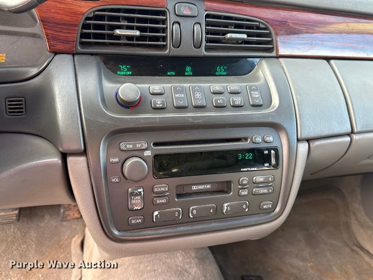 image for item ES5505 2001 Cadillac Eagle hearse