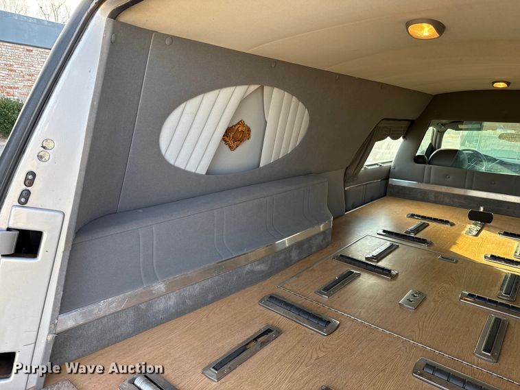 image for item ES5505 2001 Cadillac Eagle hearse