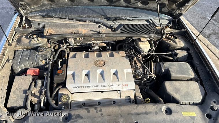 image for item ES5505 2001 Cadillac Eagle hearse