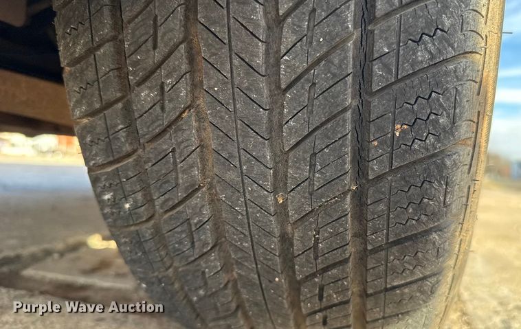 image for item ES5505 2001 Cadillac Eagle hearse