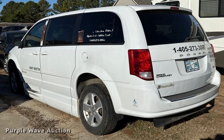 image for item ES5585 2016 Dodge Grand Caravan handicap accessible van