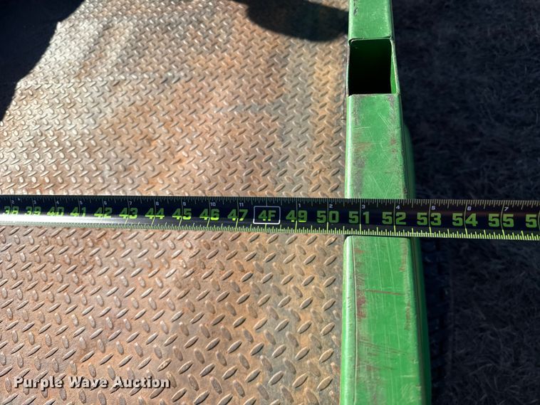 image for item ES5601 2018 John Deere 2030A utility vehicle