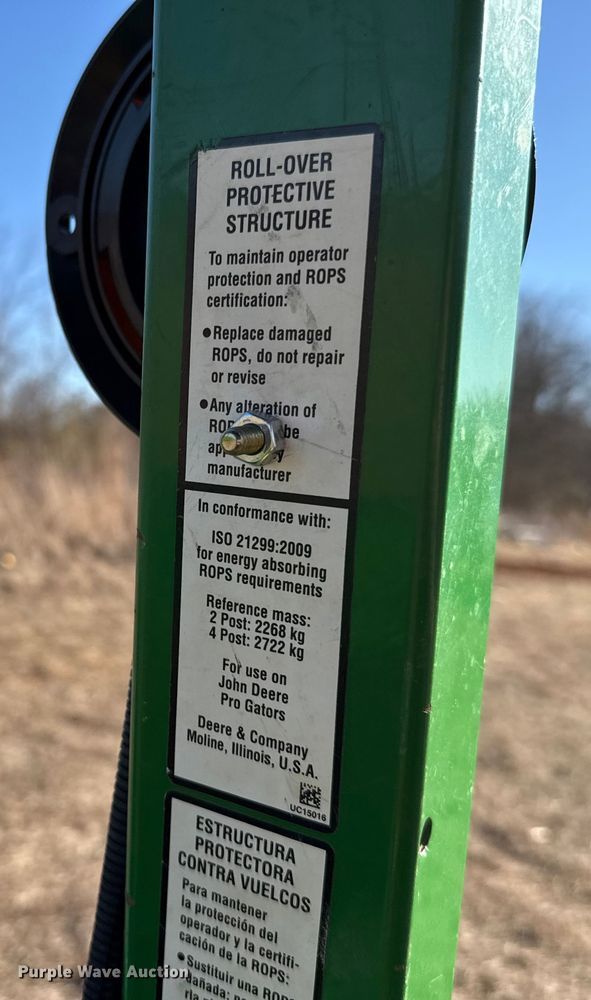 image for item ES5601 2018 John Deere 2030A utility vehicle