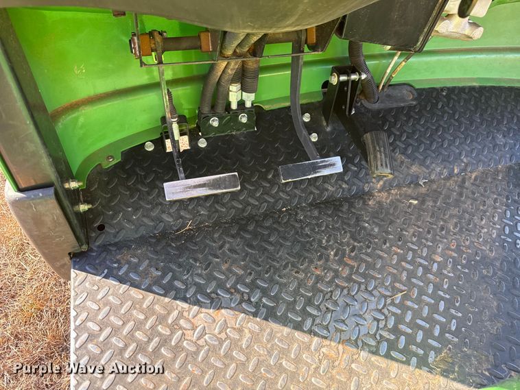 image for item ES5601 2018 John Deere 2030A utility vehicle