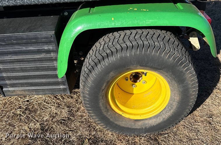 image for item ES5601 2018 John Deere 2030A utility vehicle