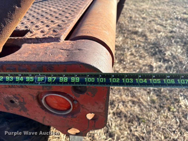 image for item ES5664 1962 Ford F600 winch truck