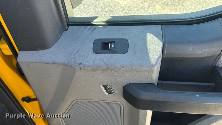 image for item ES5701 2020 Ford F350 utility bed pickup truck