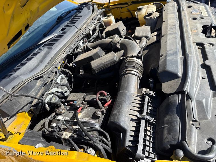 image for item ES5701 2020 Ford F350 utility bed pickup truck