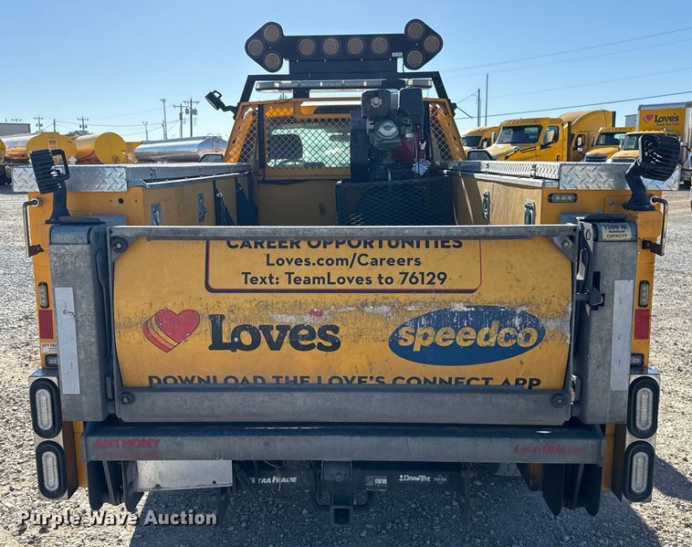 image for item ES5703 2020 Ford F350 utility bed pickup truck