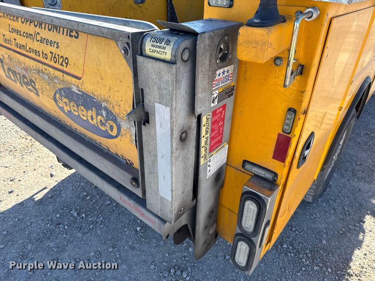 image for item ES5703 2020 Ford F350 utility bed pickup truck