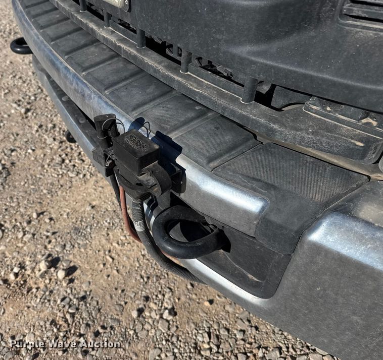 image for item ES5703 2020 Ford F350 utility bed pickup truck