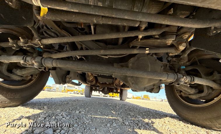 image for item ES5703 2020 Ford F350 utility bed pickup truck