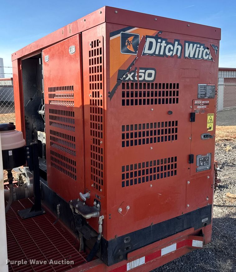 image for item ES5767 2017 Ditch Witch FX50 vacuum excavator