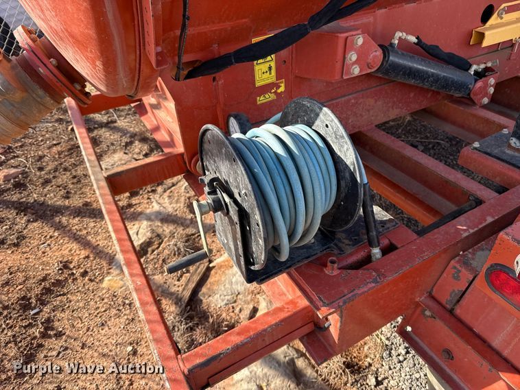 image for item ES5767 2017 Ditch Witch FX50 vacuum excavator