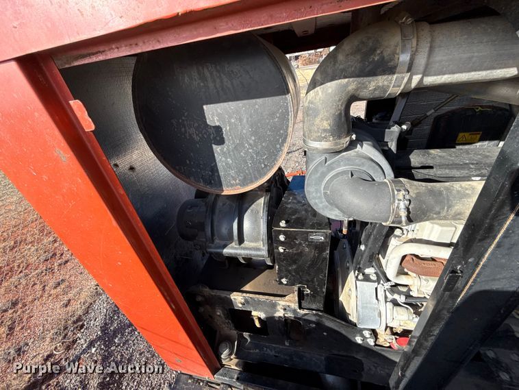 image for item ES5767 2017 Ditch Witch FX50 vacuum excavator