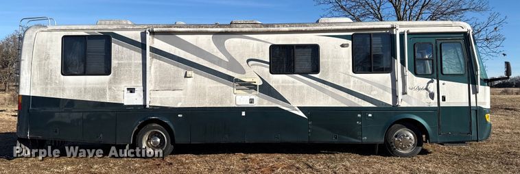 image for item ES5770 1999 Monaco Diplomat RV